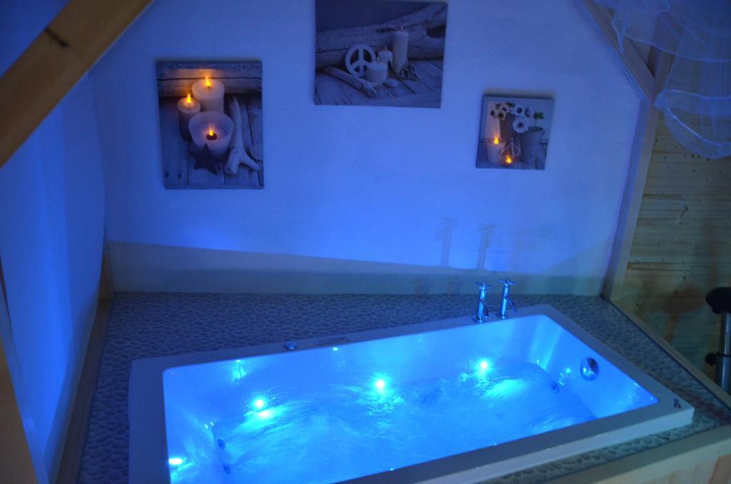 Relais Mont Jura Adults Only Bed and Breakfast Lélex Eksteriør billede
